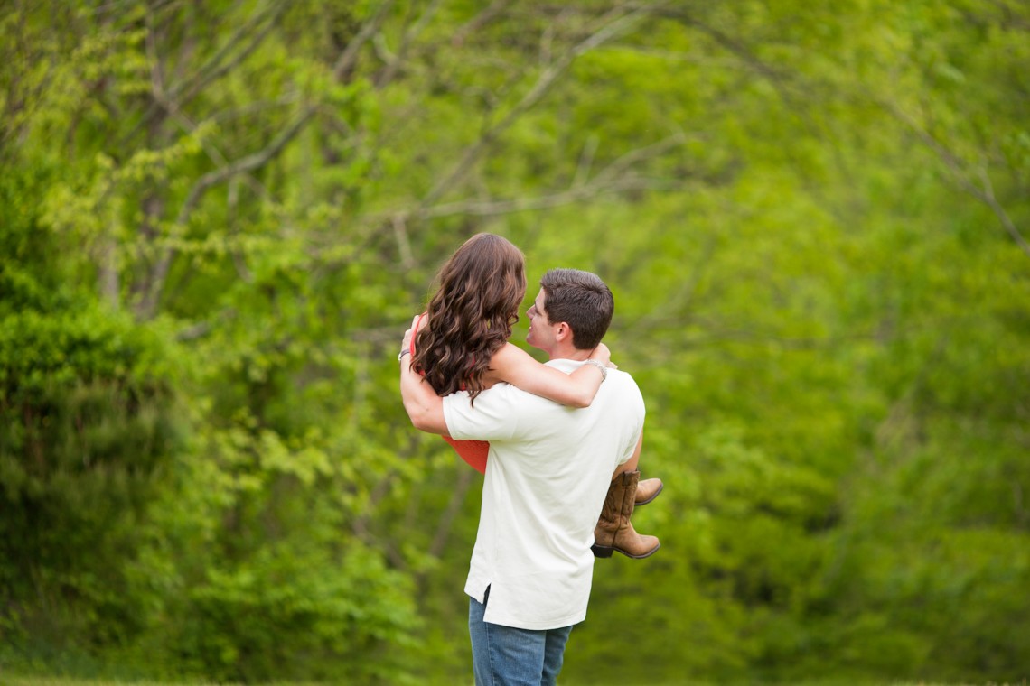 Sevierville and Knoxville wedding photographer country engagement session