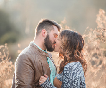 Kellie and Clay - Winter Engagement at Ijams